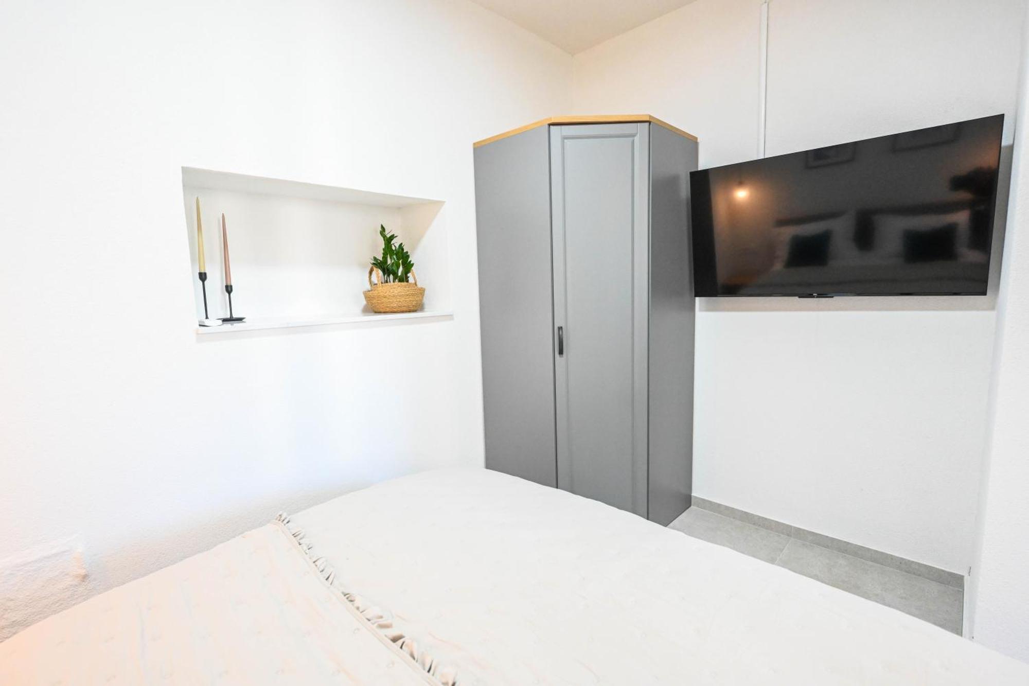 4-Star Design Apartments Bubamara Задар Екстер'єр фото